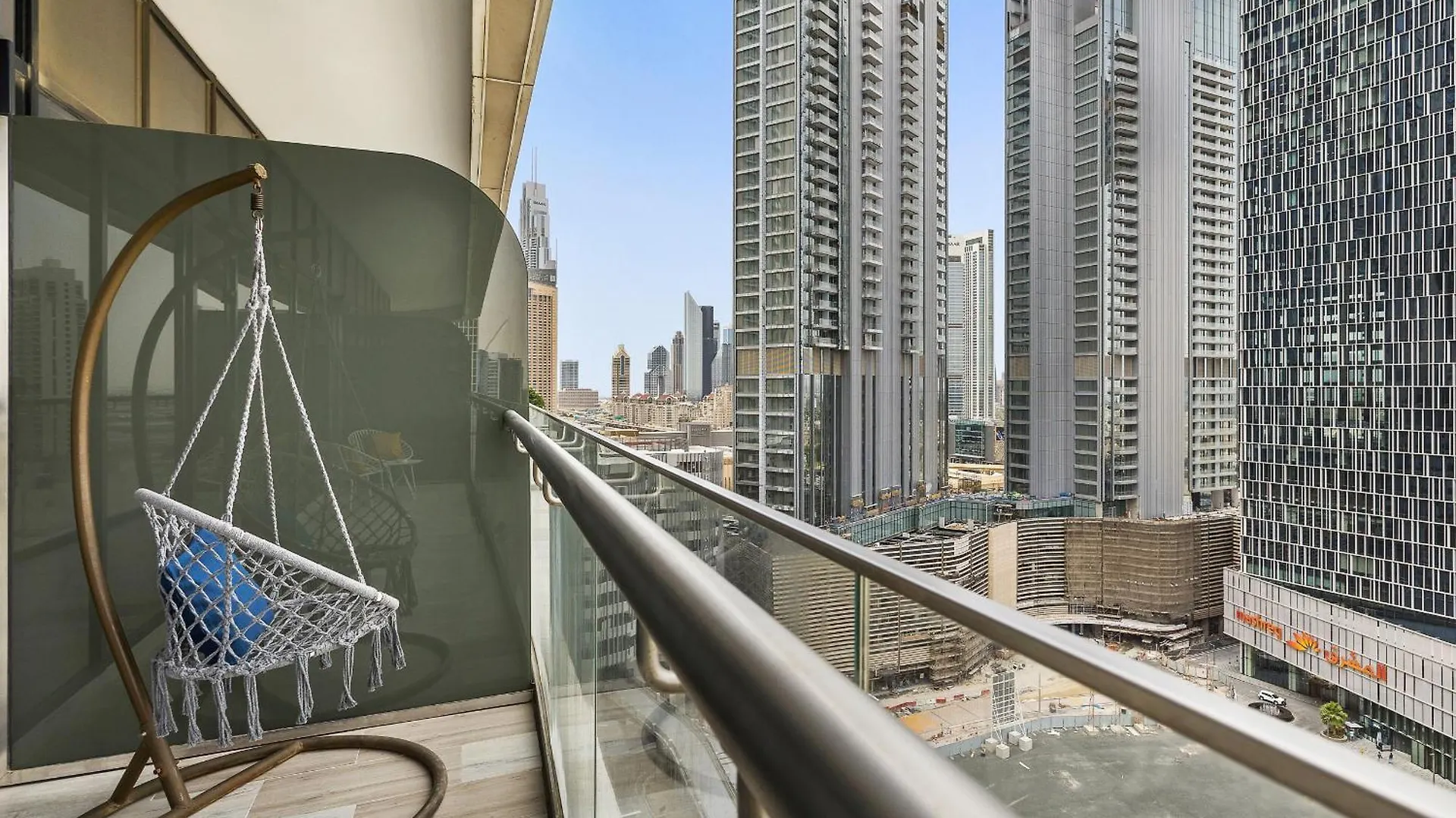 Modern And Classic 1Bdr In Rp Heights Downtown Dubai United Arab Emirates